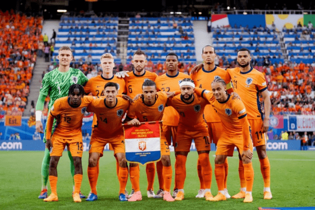 勒沃库森击,败帕德博恩,晋级德国杯,彩客网旧版比分,体育赛事数据,赛事比分信息,体育赛事平台,赛事中心