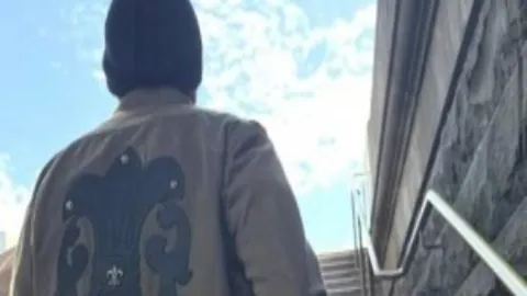 别忘了你在库里神话中的角色：穆迪警示