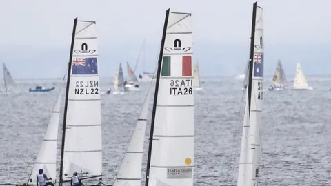 拉爵力拒曼联高薪，效仿切尔西模式签约奖金丰厚的转会协议