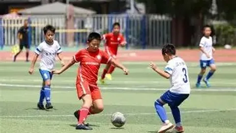 梅西获施特根盛赞：史上最佳，友谊赛对皇马交锋更显价值。